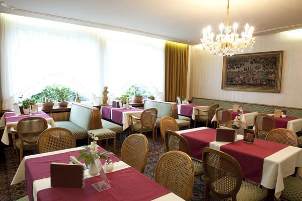 Hotel Goldinger 란스툴 외부 사진